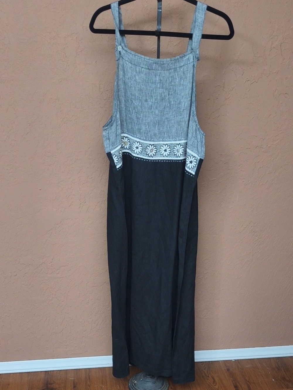Vintage Carol Anderson Women’s Black and Gray Maxi Dress 100% Linen Size XL